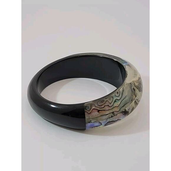 Vintage Abalone Encased Lucite Bangle Bracelet Stunning 2.75 Inches‎ - Picture 5 of 9